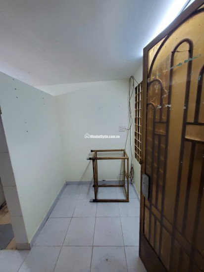 CHO THUÊ PHÒNG TRỌ 1/8 ĐƯỜNG SỐ 10 P.TÂN HƯNG, 22M CHỈ 3TR/TH. LH:0919005798.